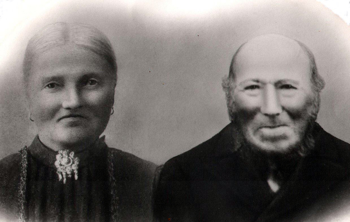 Anton Kornelius Nilsen Fjeldvær og 2. hustru Johanna Mathea