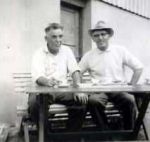 Otto (t.v.) og Paul Gotlieb Dahl